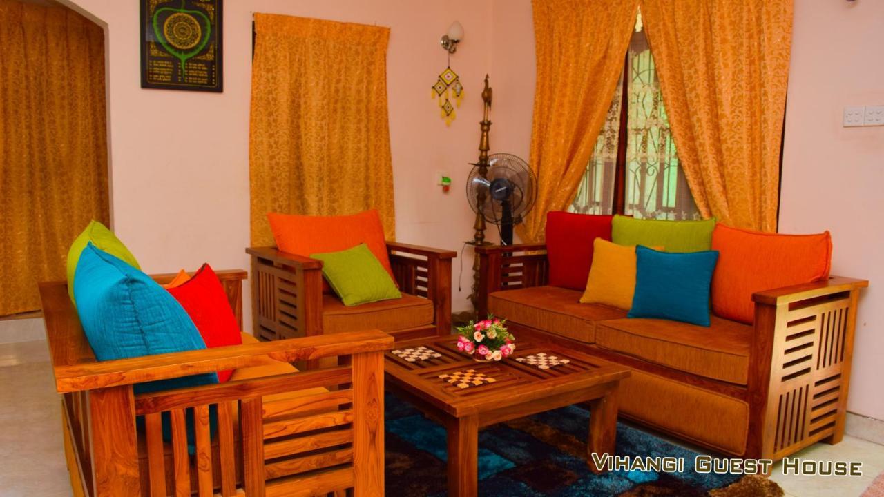 Vihangi Guesthouse Dambulla Exteriör bild